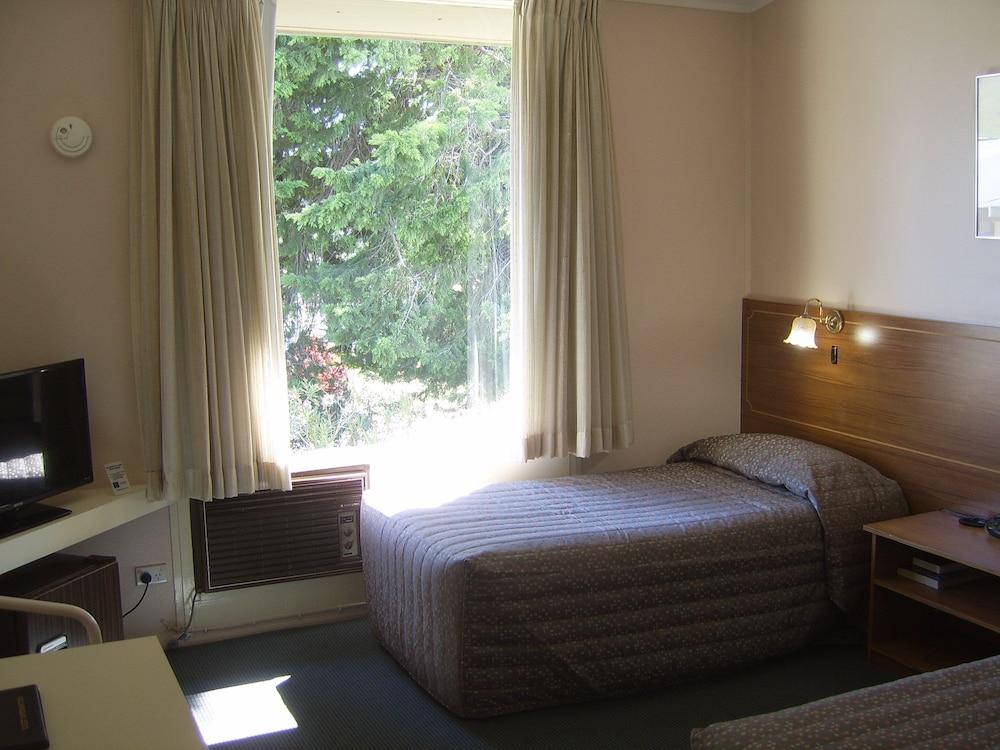 Garden Motor Inn Гандагай Екстериор снимка