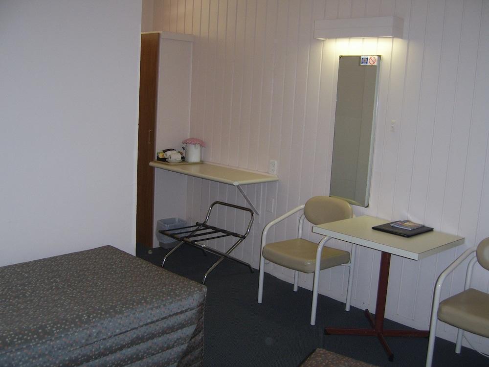 Garden Motor Inn Гандагай Екстериор снимка
