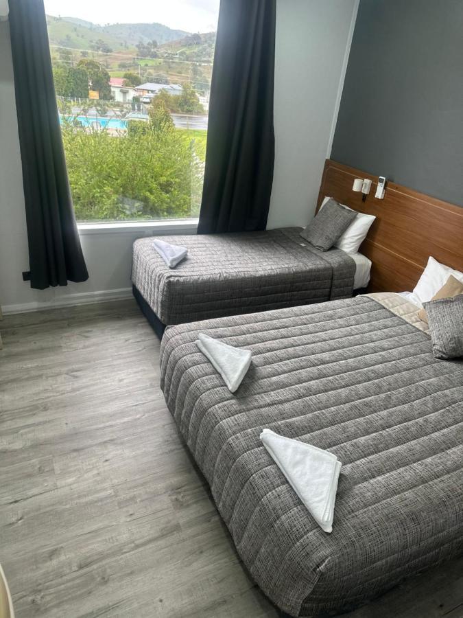 Garden Motor Inn Гандагай Екстериор снимка
