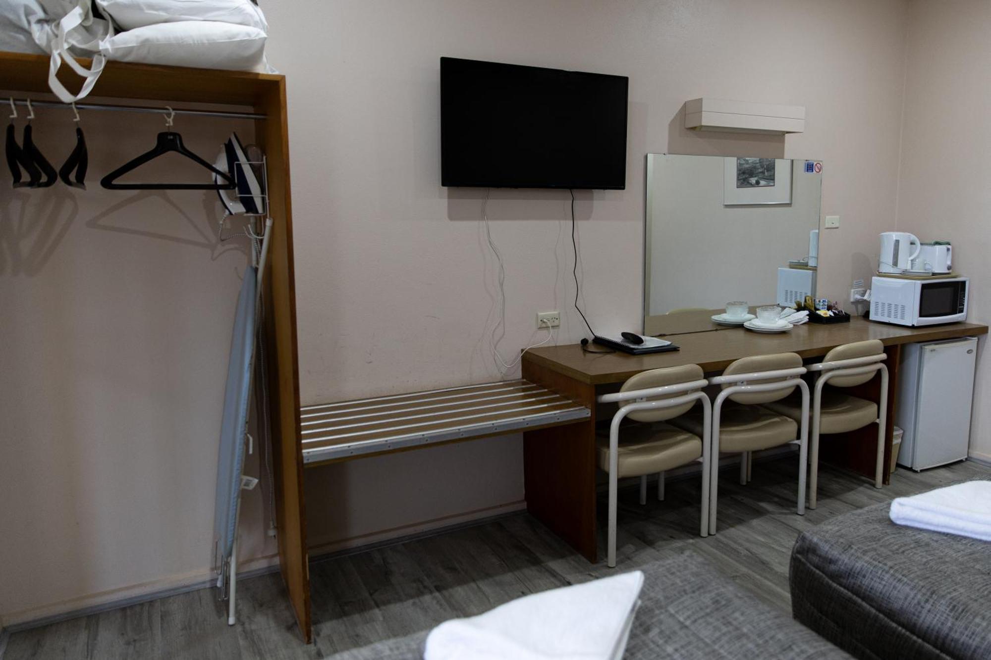 Garden Motor Inn Гандагай Екстериор снимка