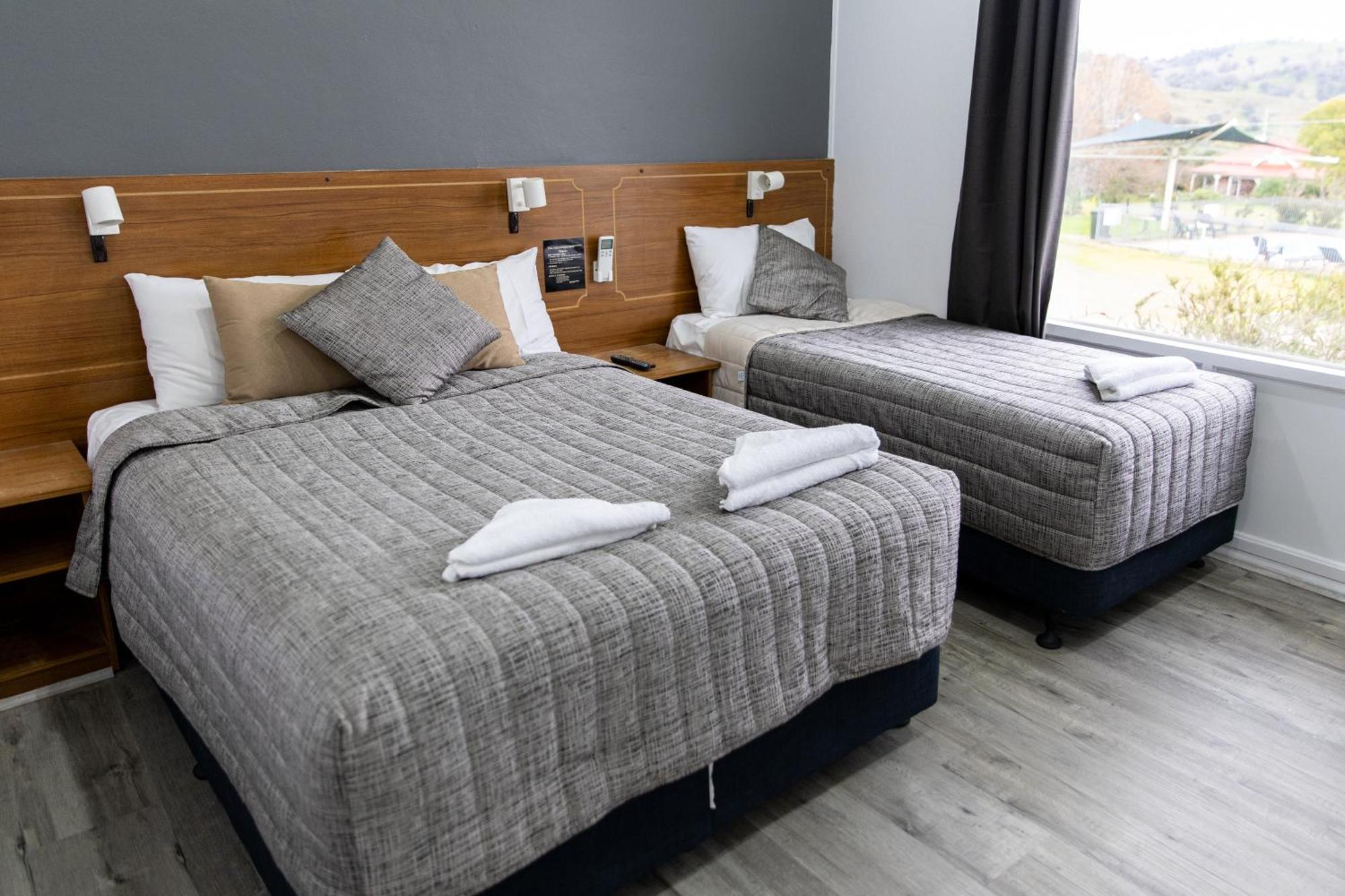 Garden Motor Inn Гандагай Екстериор снимка