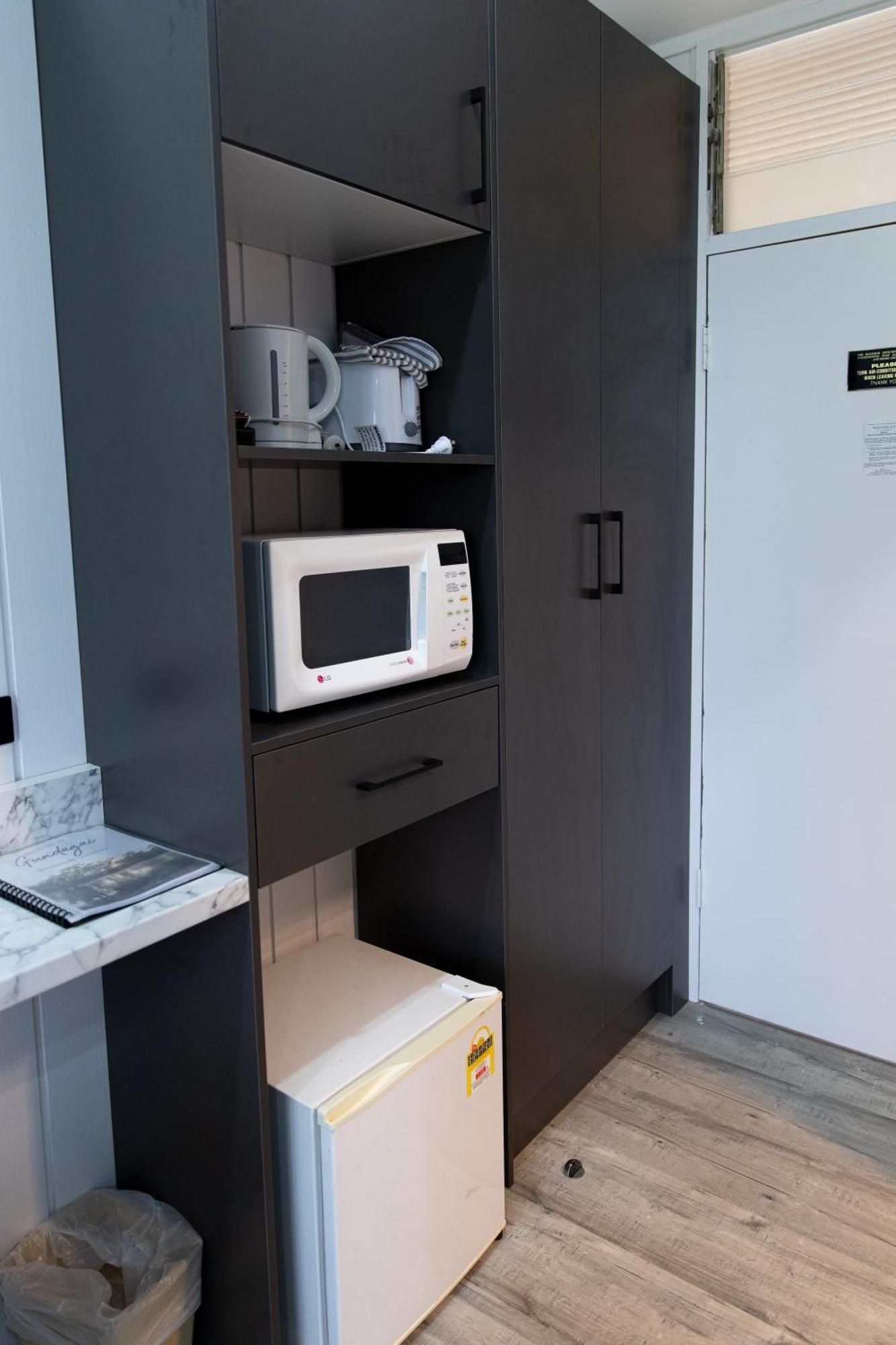 Garden Motor Inn Гандагай Екстериор снимка