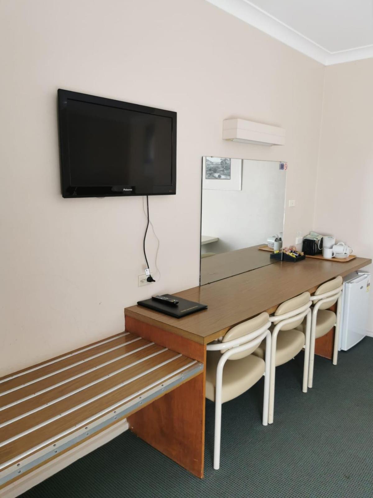 Garden Motor Inn Гандагай Екстериор снимка